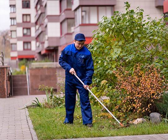 Уборка территории в Обнинске и  Калужской области