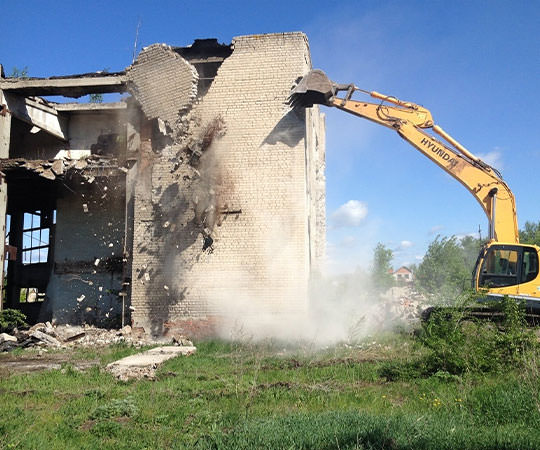 Демонтаж зданий в Обнинске и  Калужской области